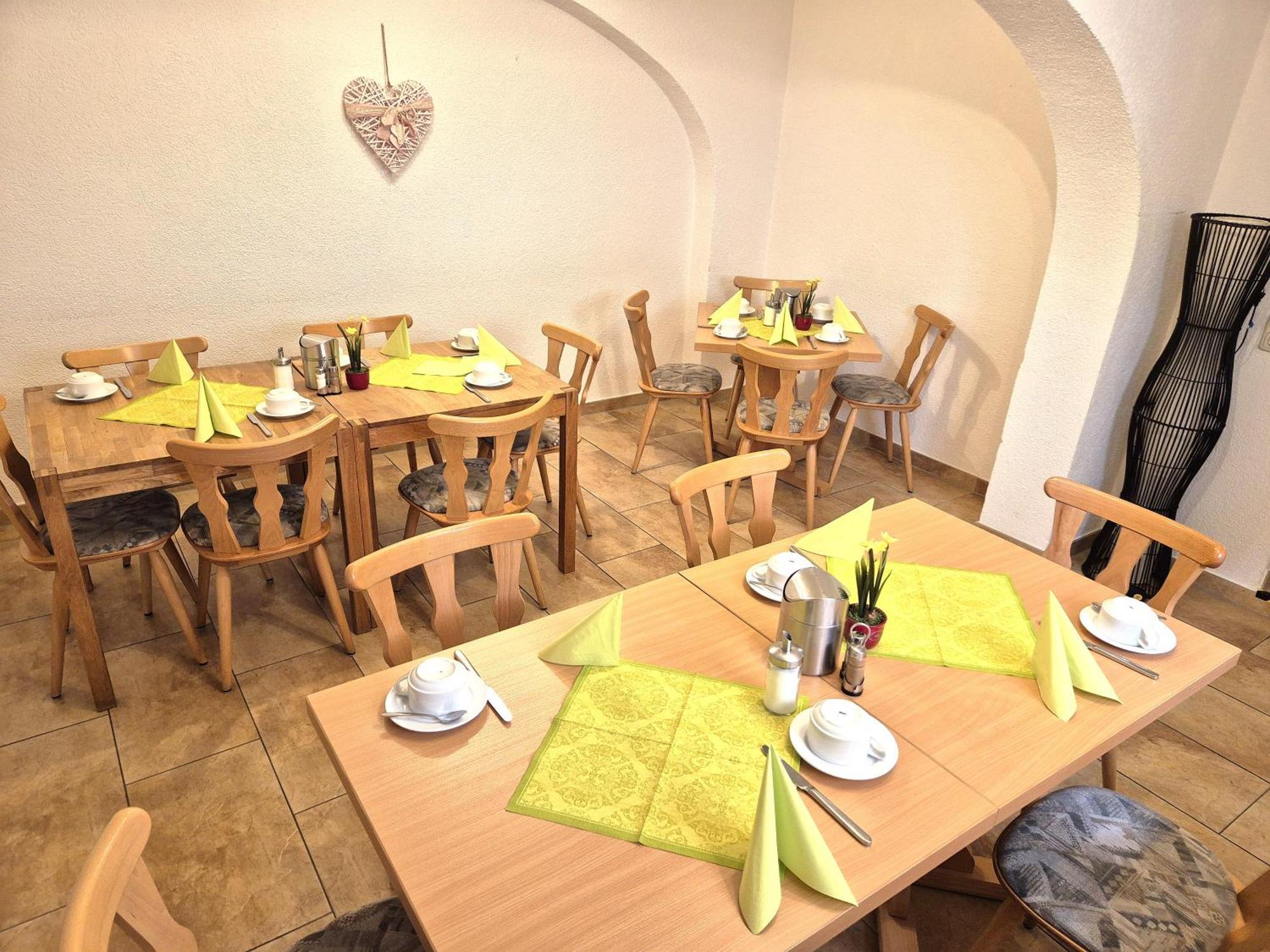 Hotel Meridian Görlitz Buitenkant foto